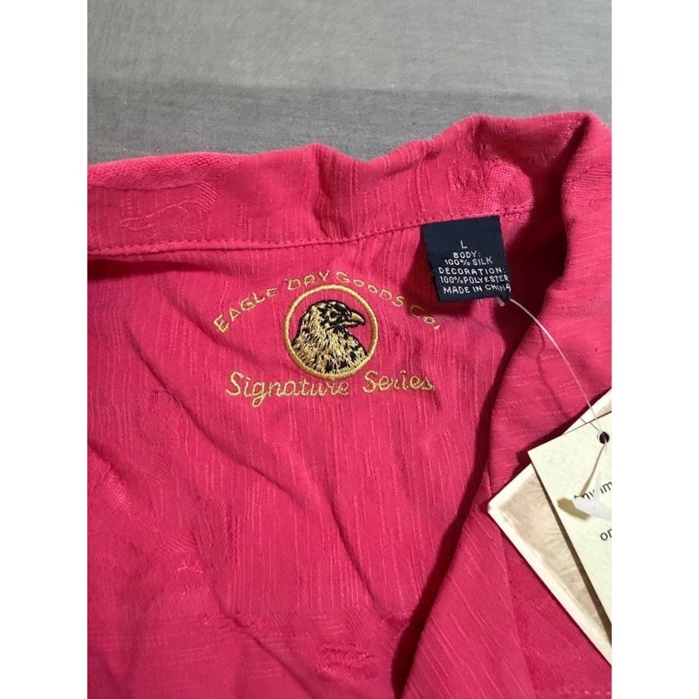 M&M's Made In The Shade Shirt Adult L Red Silk Button Up Short Sleeve Camp. - Picture 3 of 9